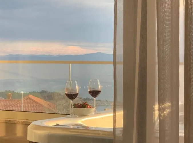 Apartman Mali Raj *