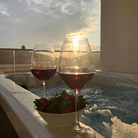 Mali Raj Макарска